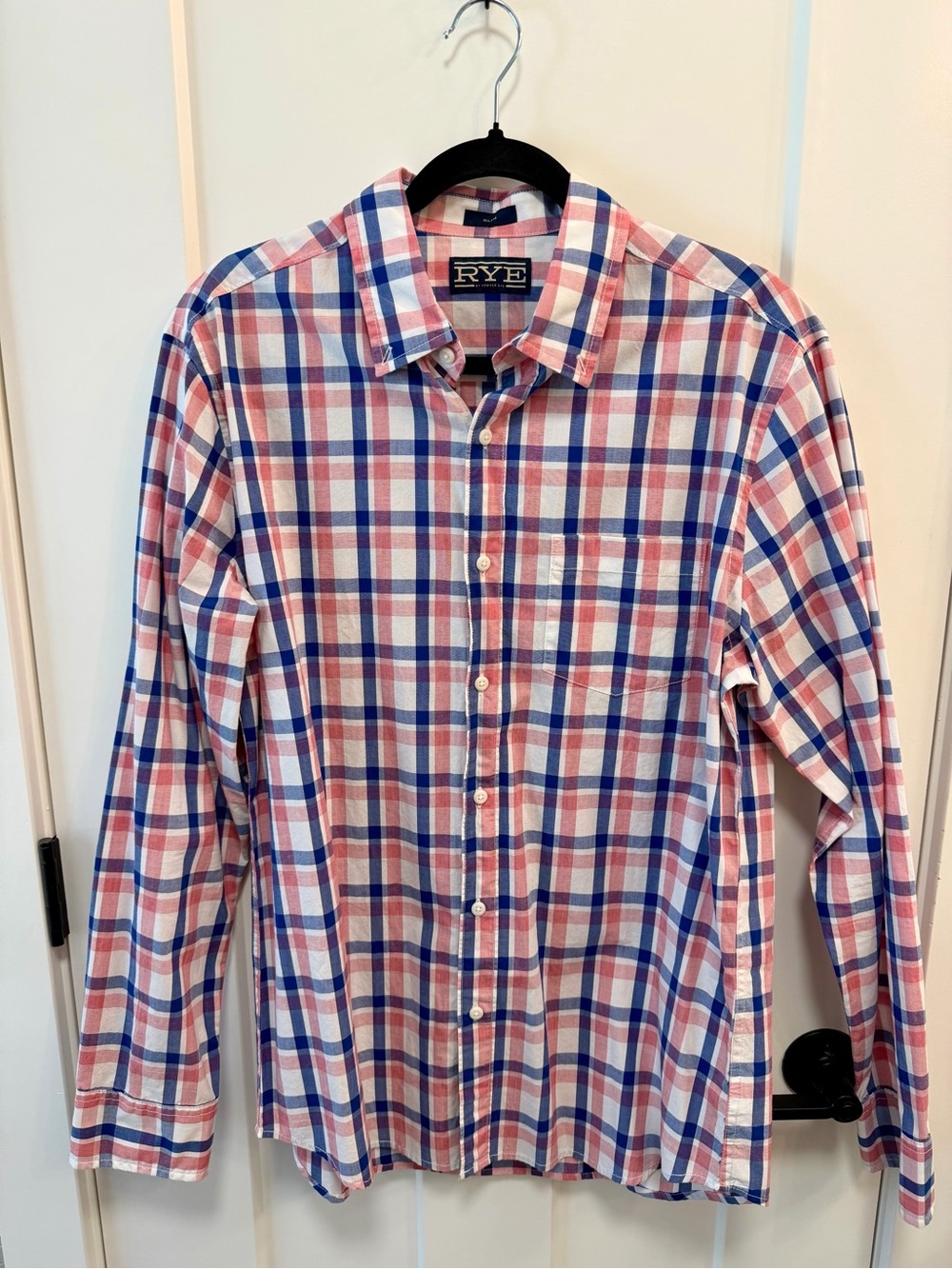 Men's Long-Sleeve Plaid Button-Up Shirt - Blue & Red